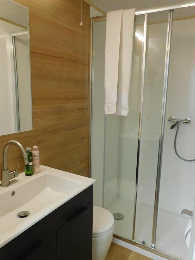 Hausbot Na Vltave Hotel Hradišťko Buitenkant foto